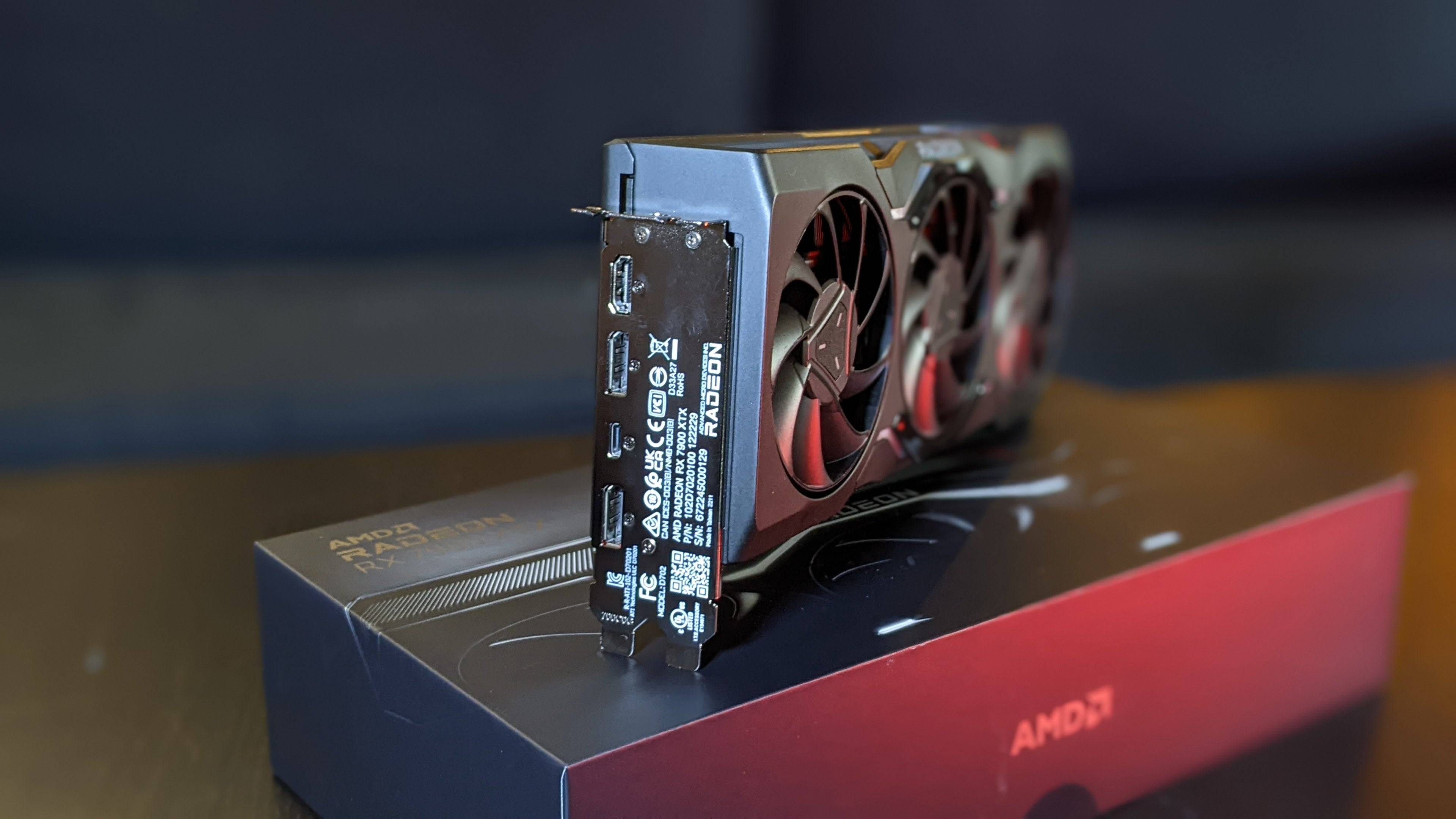 AMD Radeon RX 7900 XTX照片5