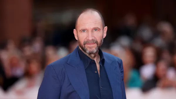 Ralph Fiennes. Crédito da imagem Daniele Venturelli/WireImage.