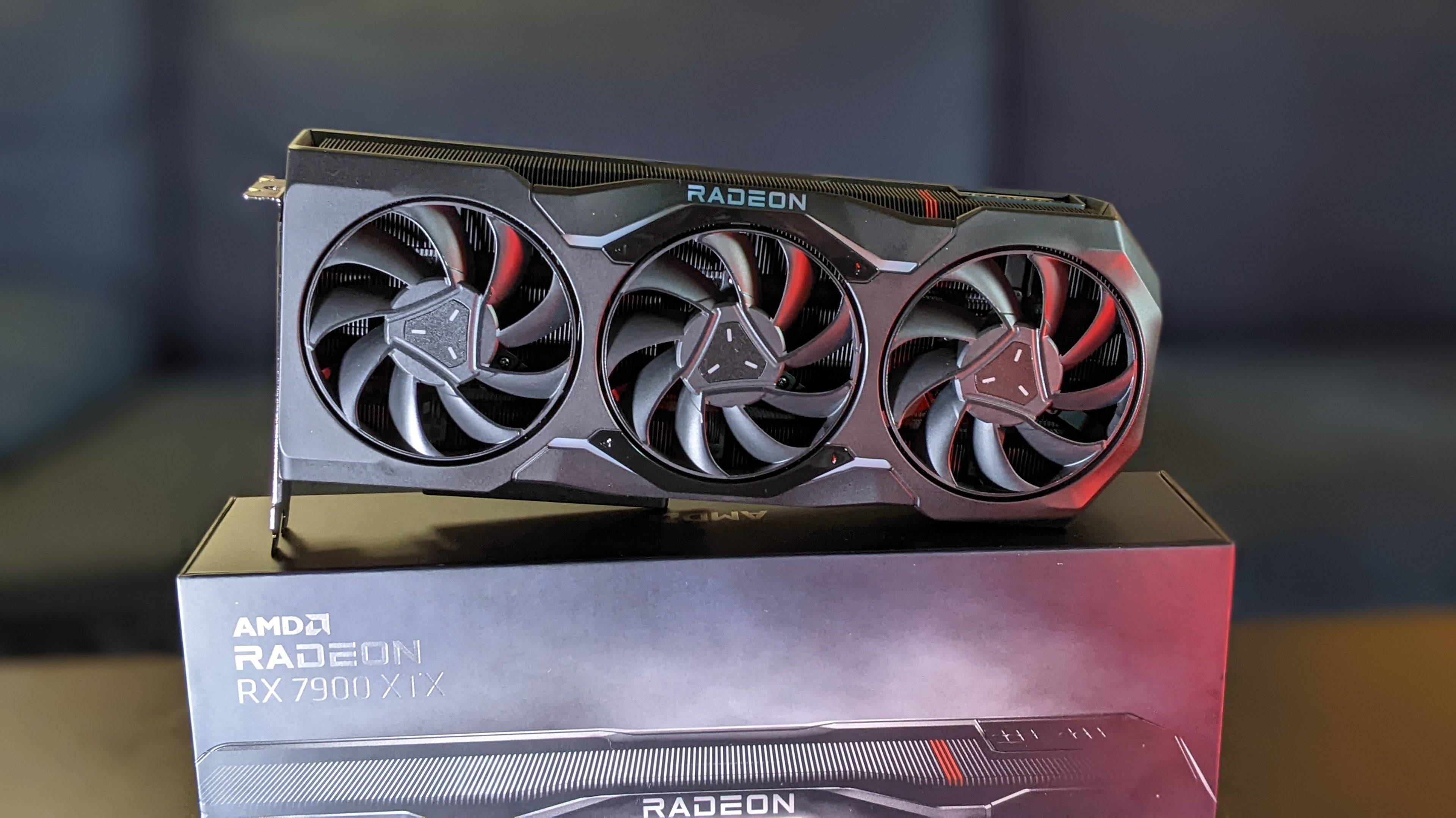 AMD Radeon RX 7900 XTX Foto 3